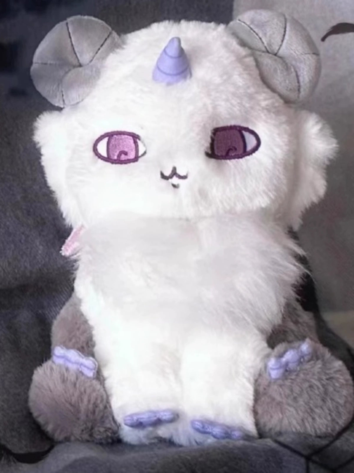Chiikawa Cute Anoko Plushie