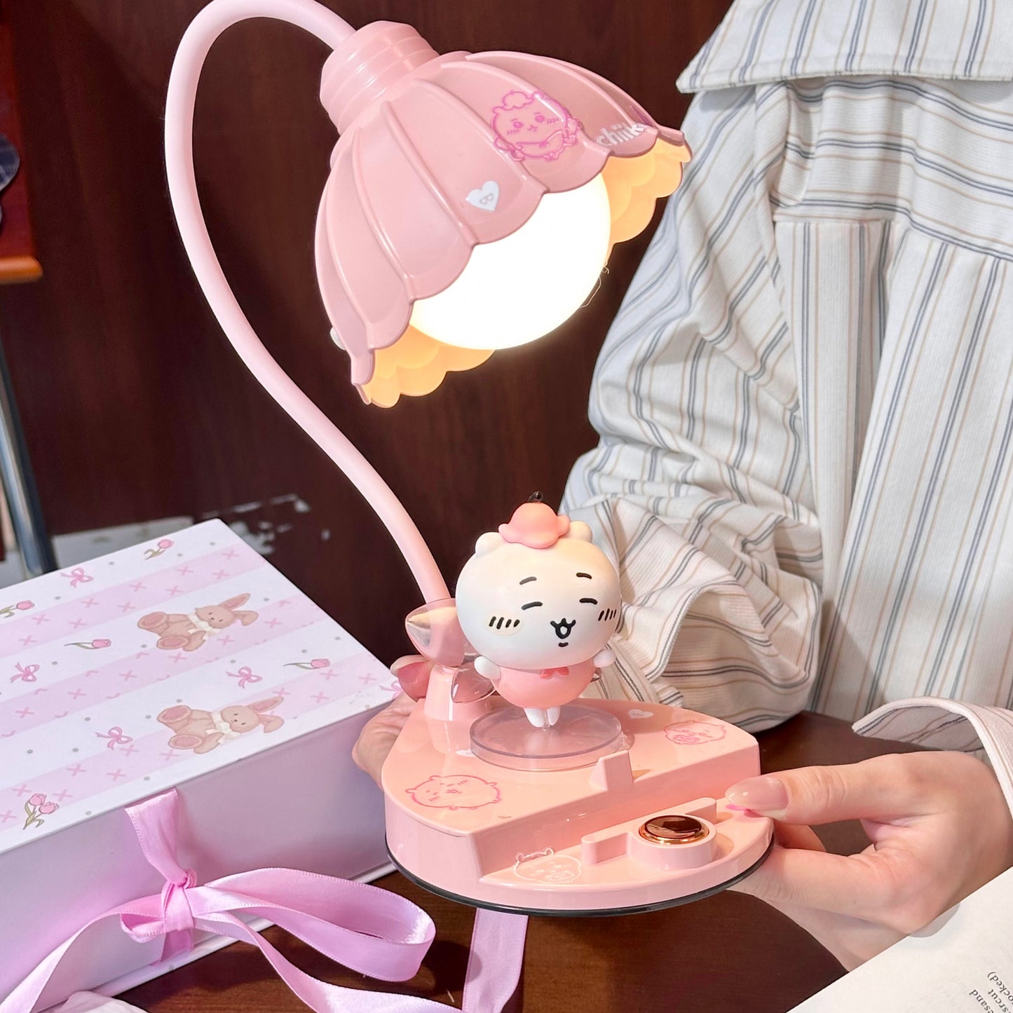 chiikawa Table Lamp