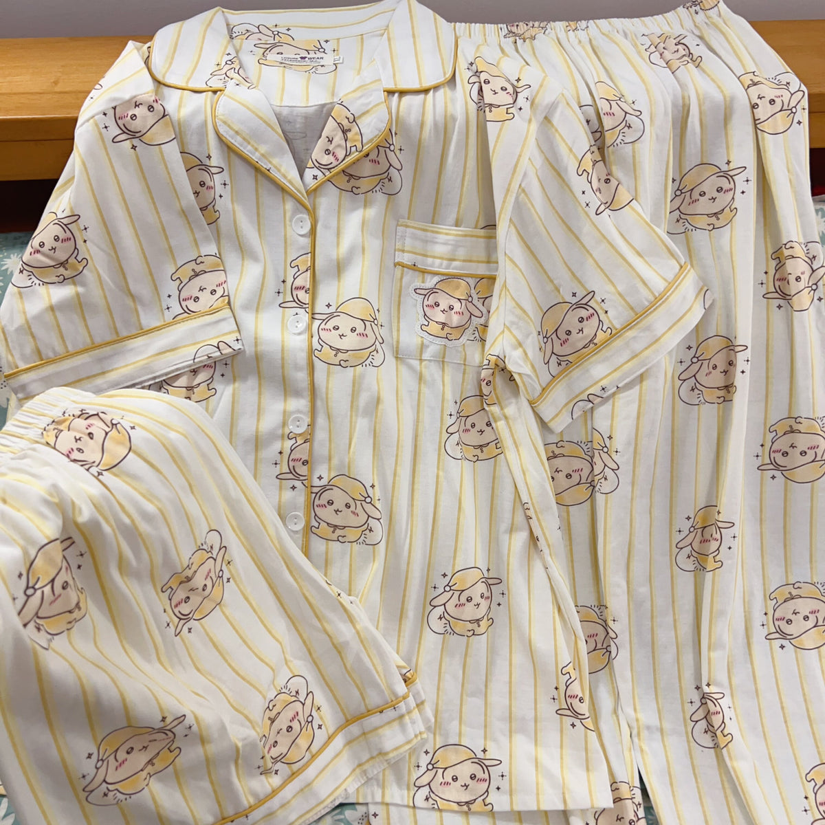 Chiikawa Usagi Hachiware Momonga long-sleeve striped pajamas