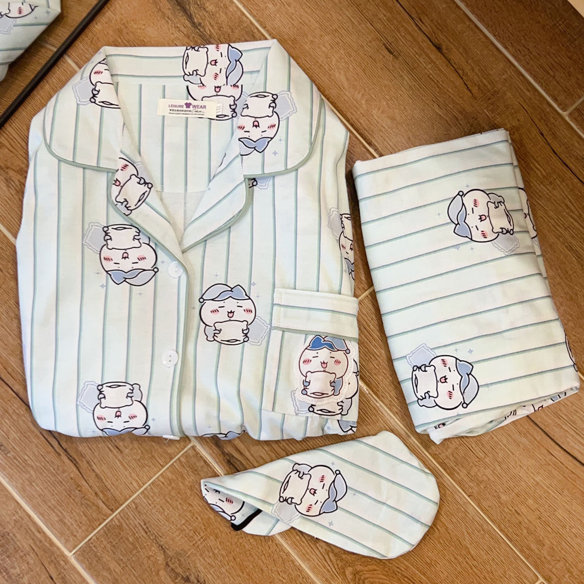 Chiikawa Usagi Hachiware Momonga long-sleeve striped pajamas