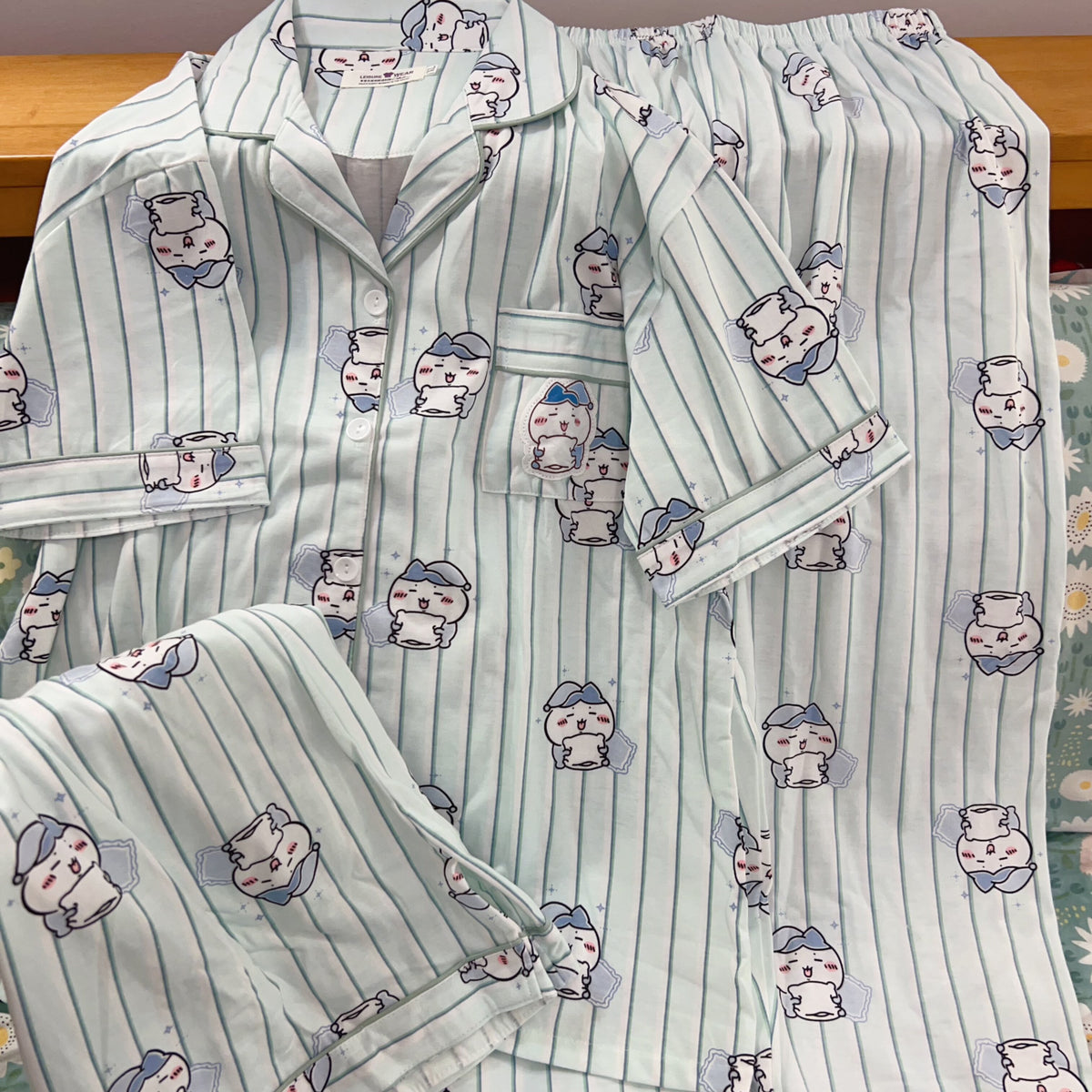 Chiikawa Usagi Hachiware Momonga long-sleeve striped pajamas